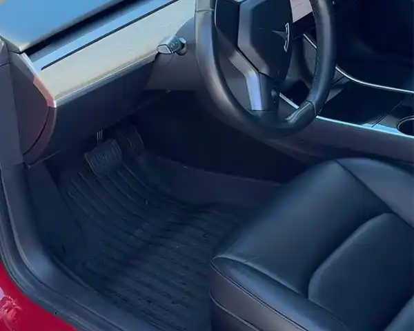 Авто після хімчистки