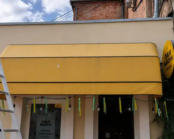 Фасад після миття