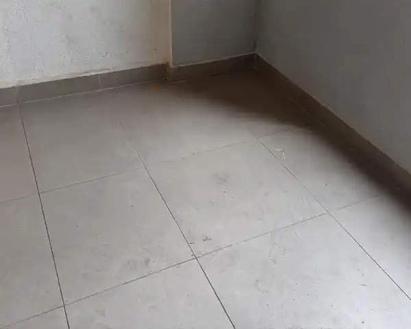 Підлога до прибирання